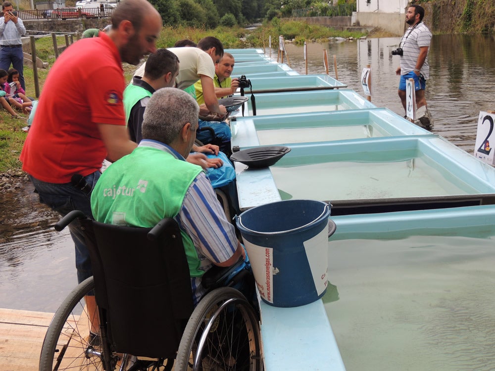 Navelgas inaugura el XIV Campeonato Nacional de Bateo de Oro