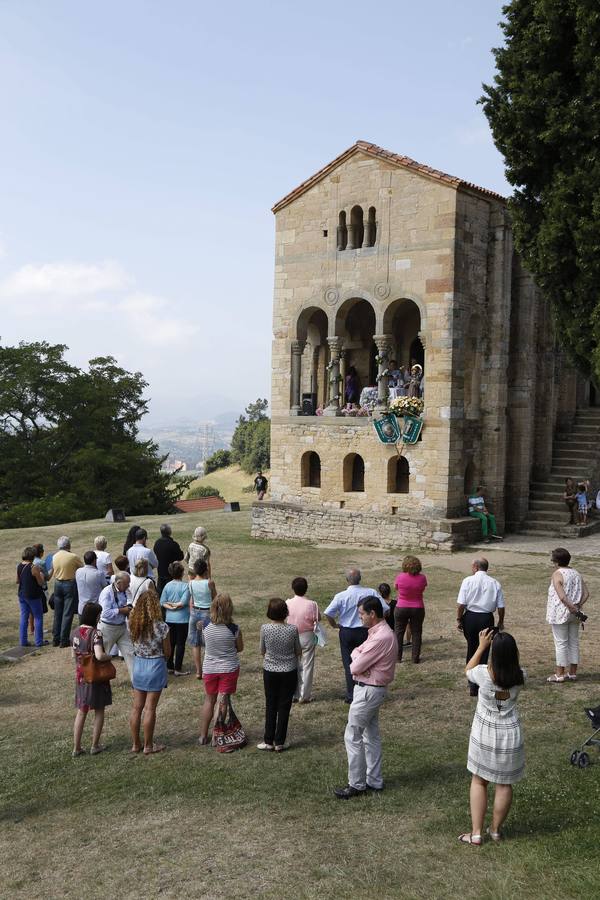 Santa María se rinde al Apóstol