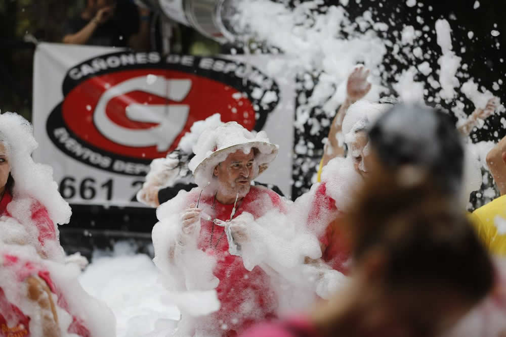 La jira de Santiago cierra las fiesta de Sama de Langreo