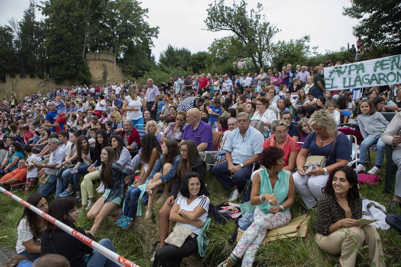 Multitudinario Concurso de Carrozas en Valdesoto