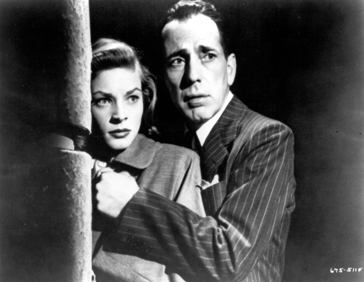 En 'La senda tenebrosa'. Lauren Bacall y Humphrey Bogart, en una escena de la película 'La senda tenebrosa'.