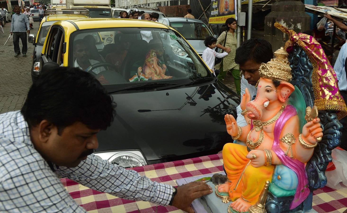 Honores para el dios Ganesha