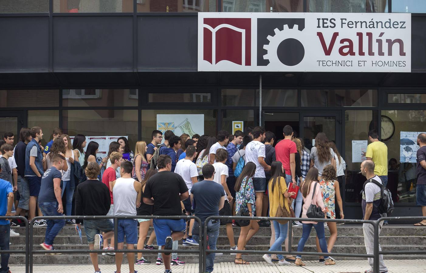 Primer día de clase para los estudiantes asturianos de Educación Secundaria