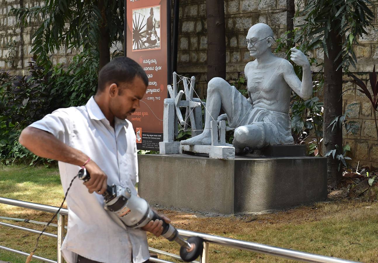 Un país más limpio en homenaje a Gandhi