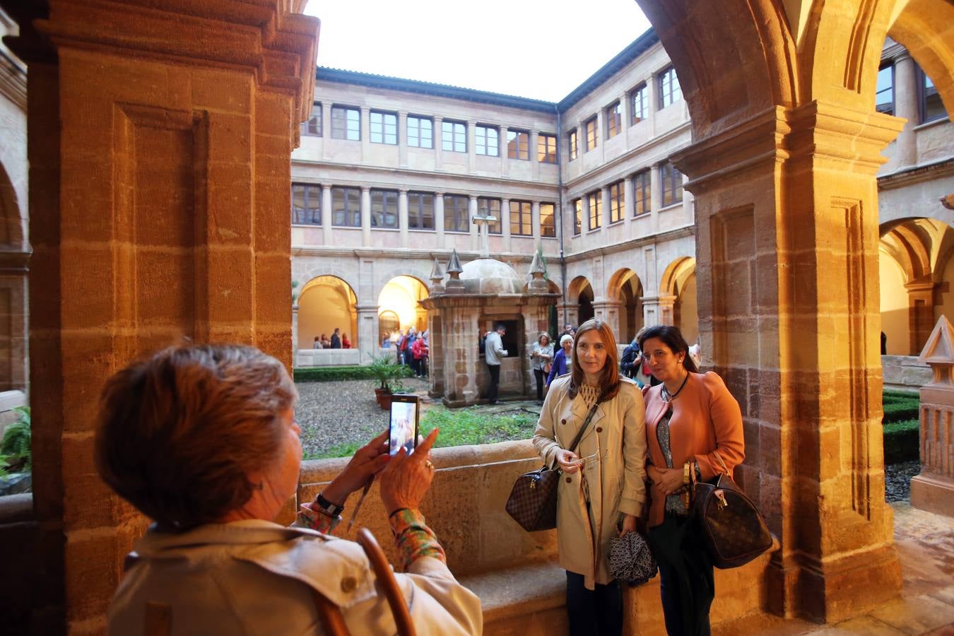 Una noche para la cultura en Oviedo