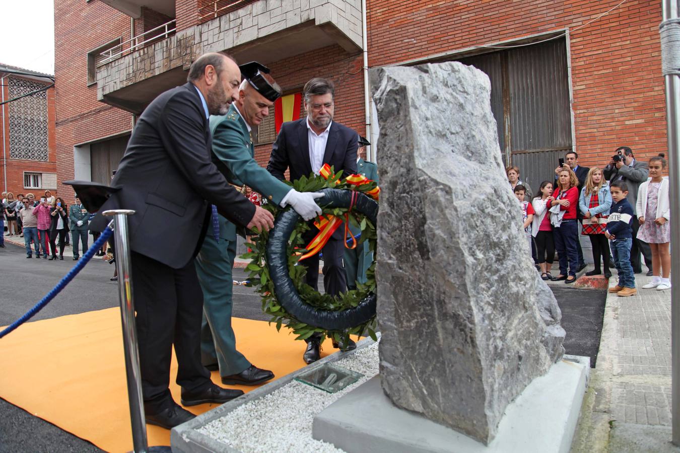 La Guardia Civil celebra su día en Avilés