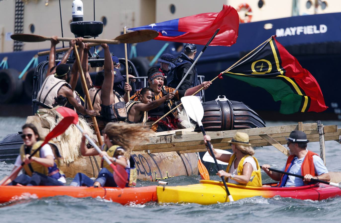 Pobladores isleños del Pacífico protestan contra calentamiento global