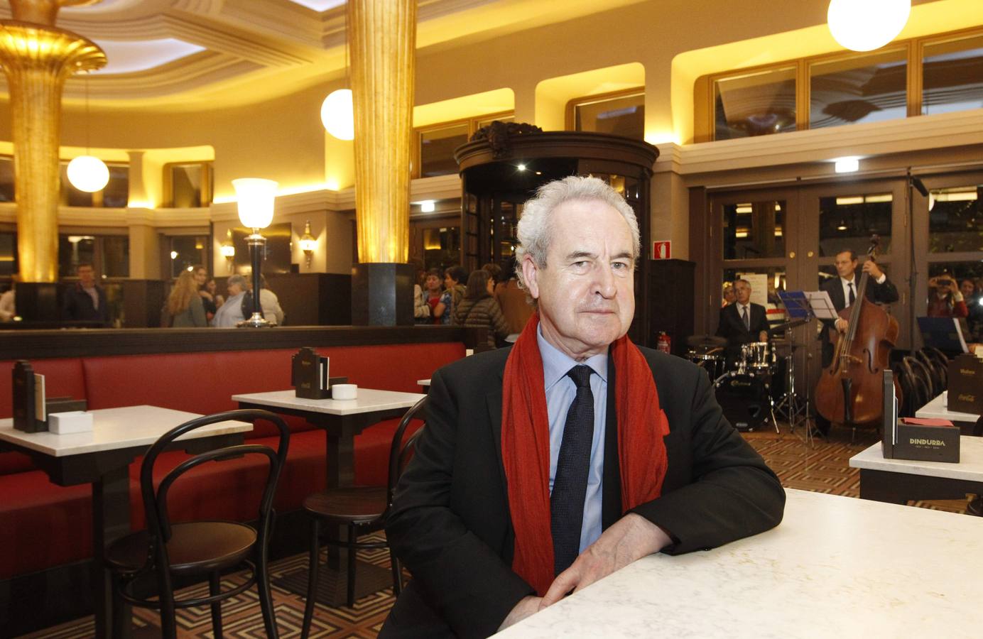 John Banville causa expectación en Gijón