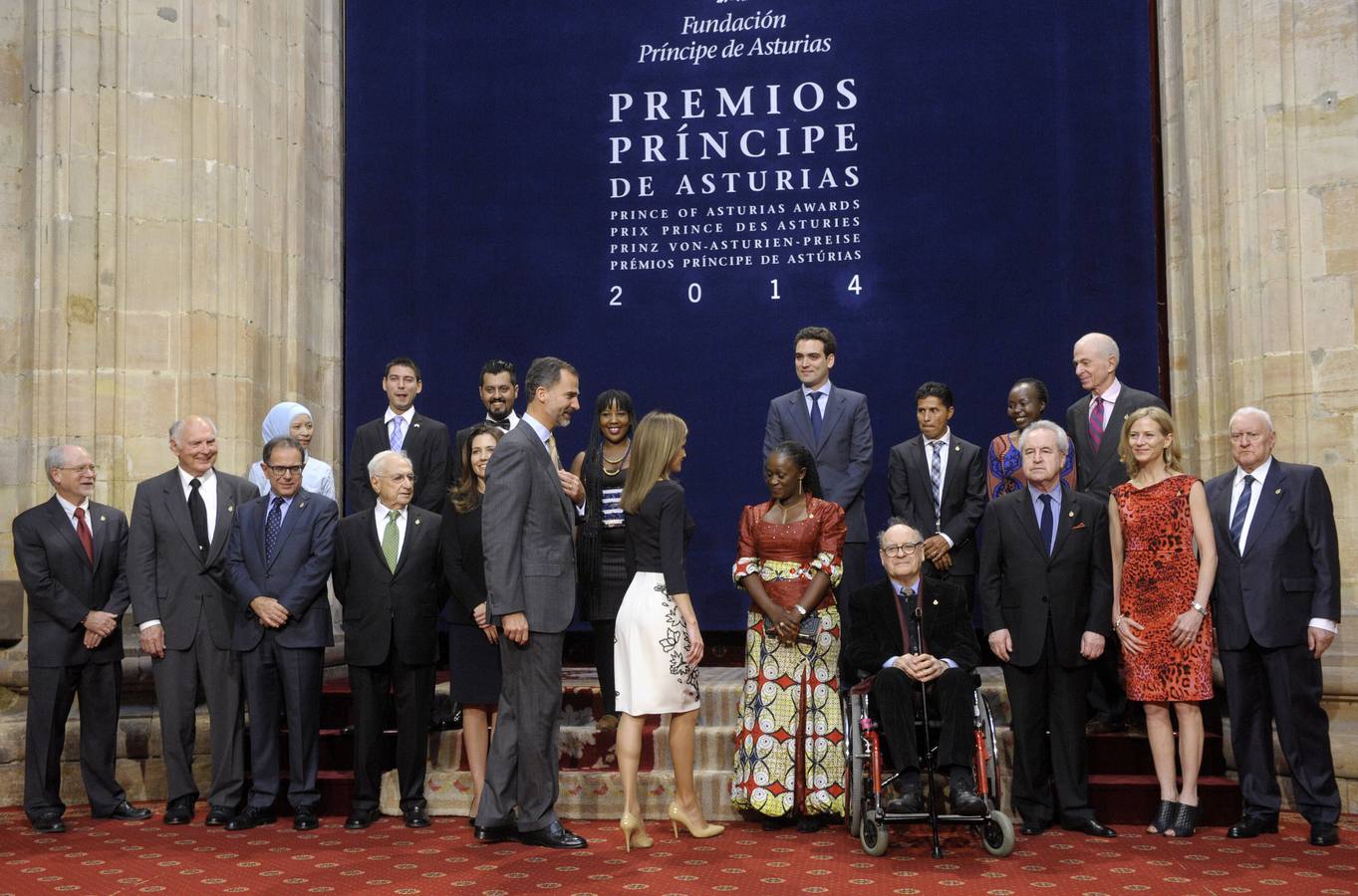 Los Reyes reciben en audiencia a los galardonados con los Premios Príncipe de Asturias 2014