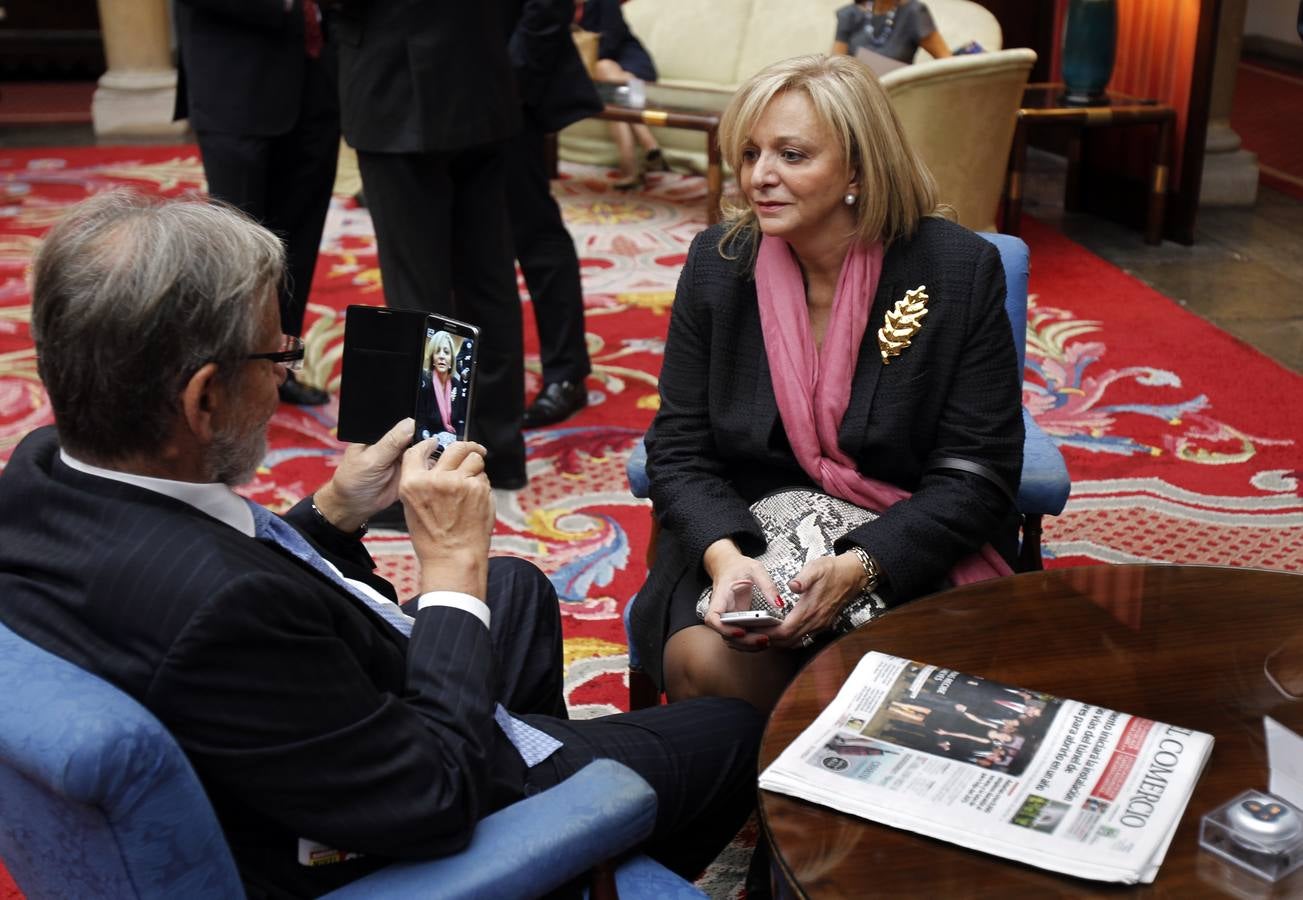 Caras conocidas en el Reconquista por los Premios Príncipe