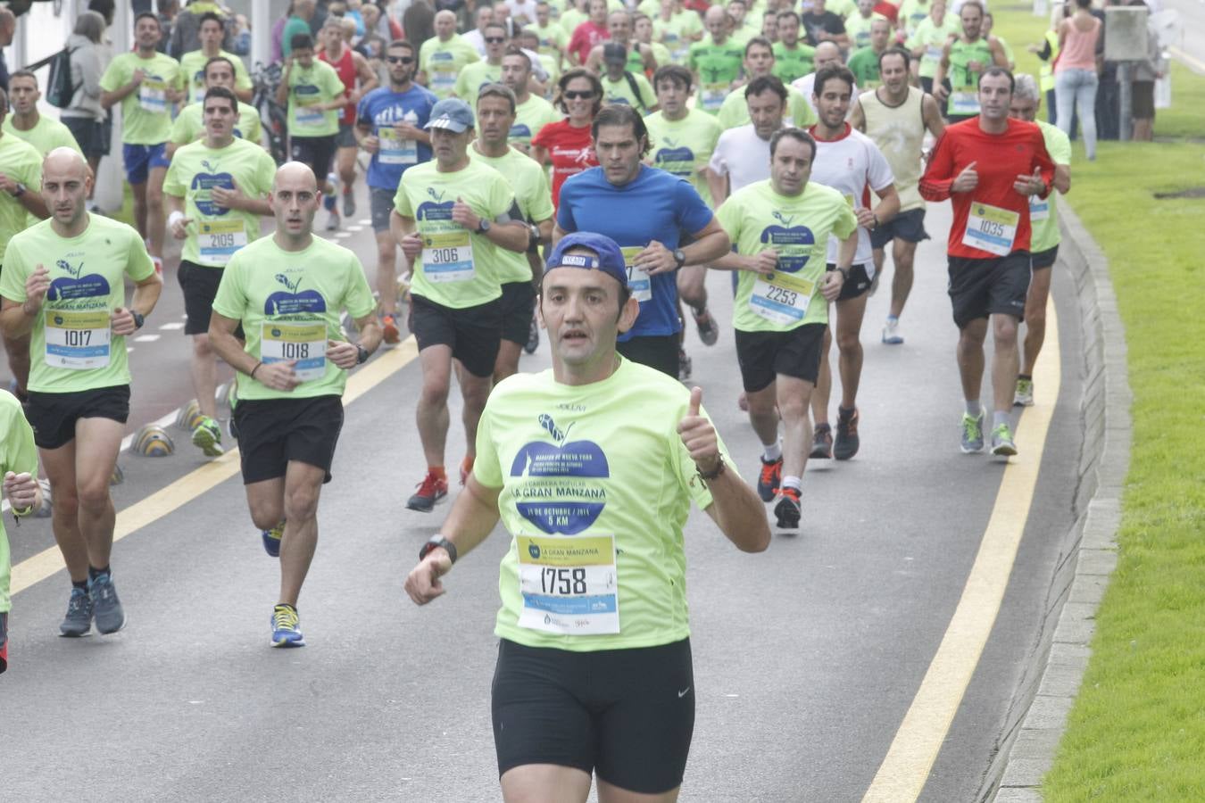 ¡Búscate en la carrera &#039;La Gran Manzana&#039; de Gijón! (1)