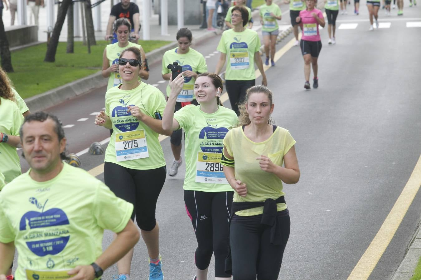 ¡Búscate en la carrera &#039;La Gran Manzana&#039; de Gijón! (6)