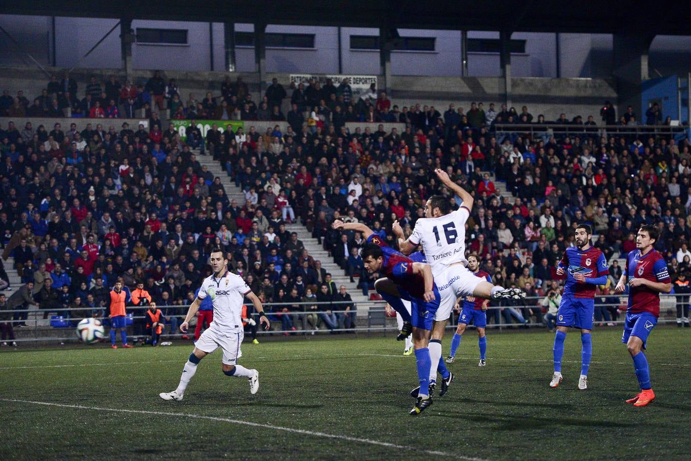Langreo 2 - 1 Real Oviedo