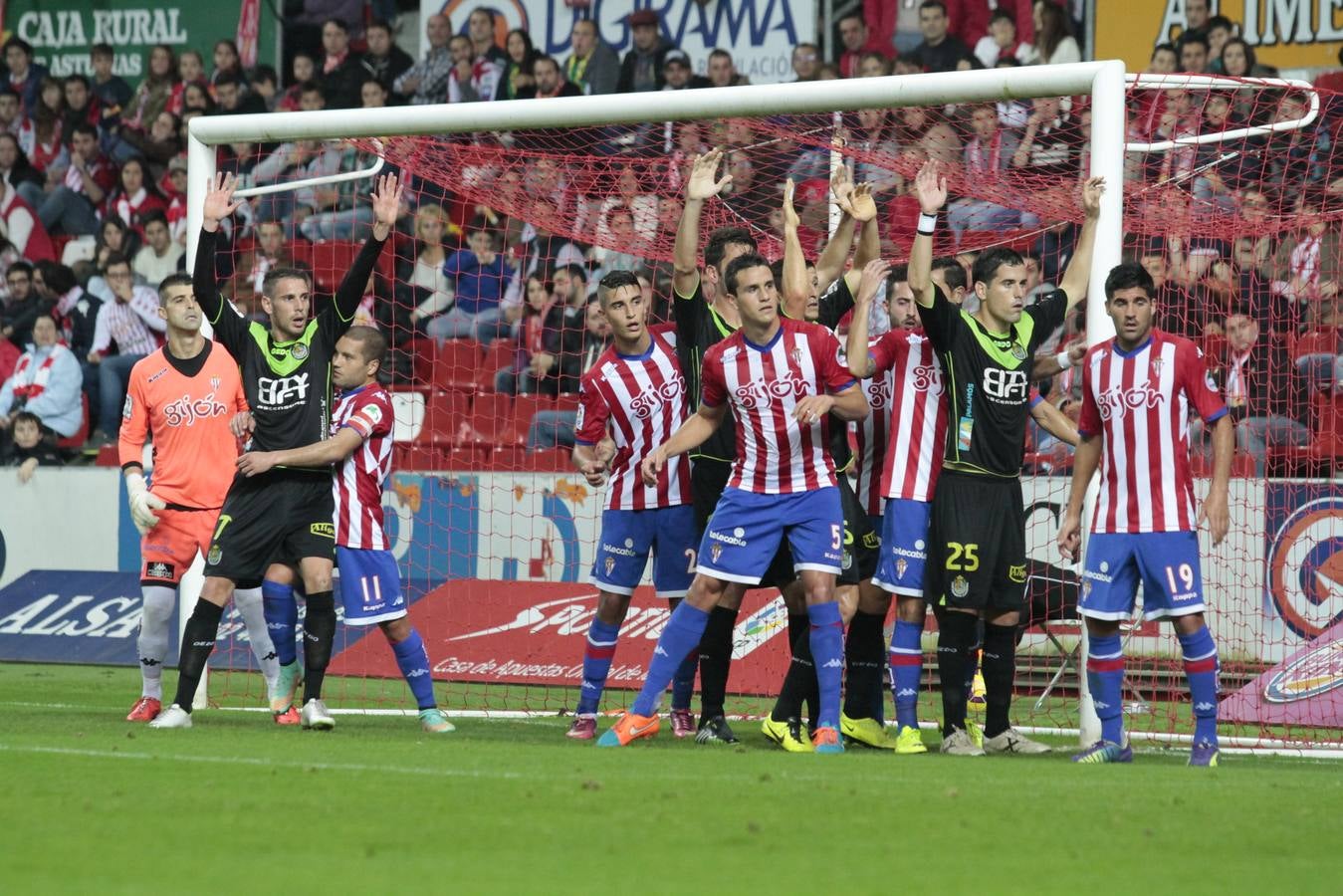 Las mejores imágenes del partido Sporting - Llagostera