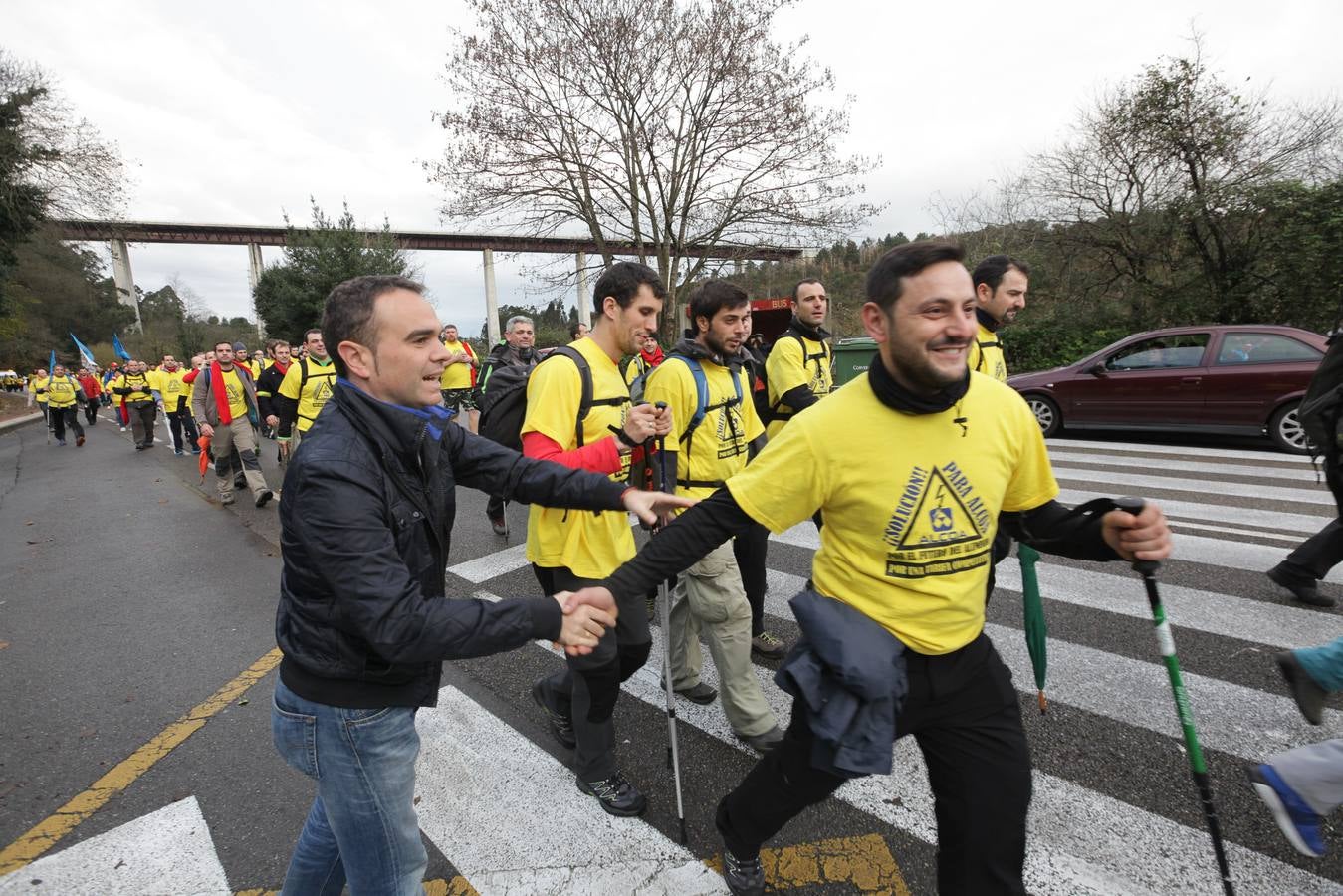 Los trabajadores de Alcoa marchan a Oviedo en defensa de sus empleos