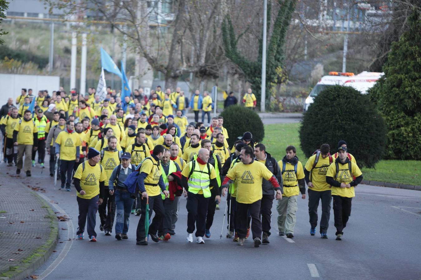 Los trabajadores de Alcoa marchan a Oviedo en defensa de sus empleos