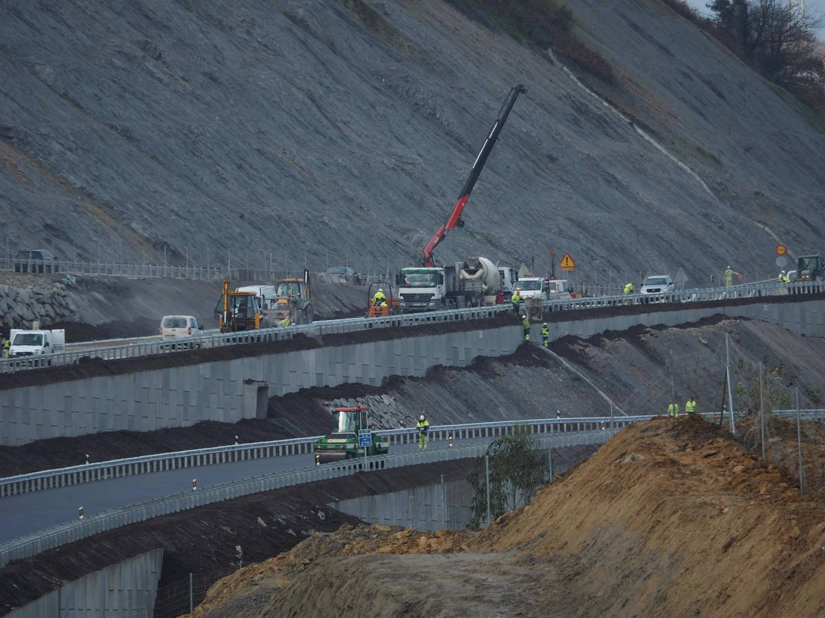 Las imágenes de las últimas obras en la Autovía del Cantábrico