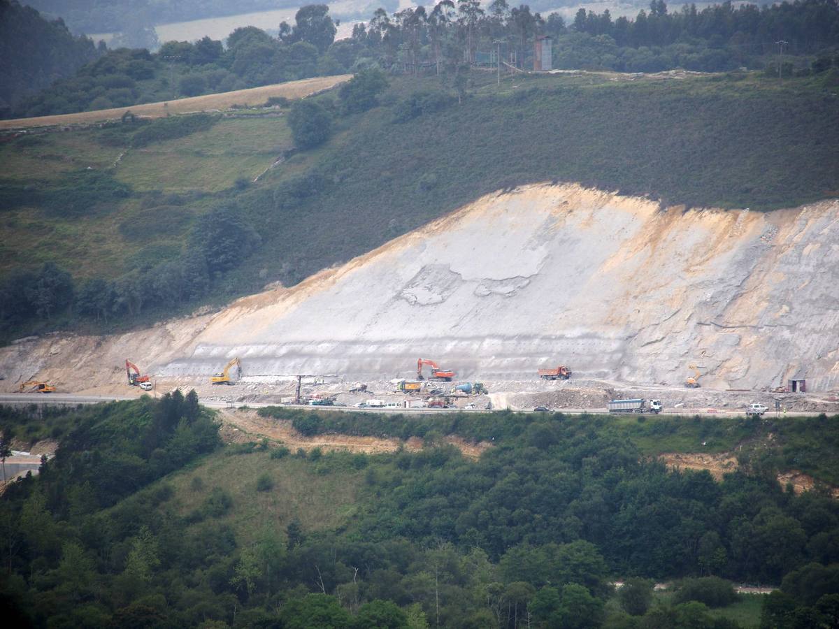 Las imágenes de las últimas obras en la Autovía del Cantábrico