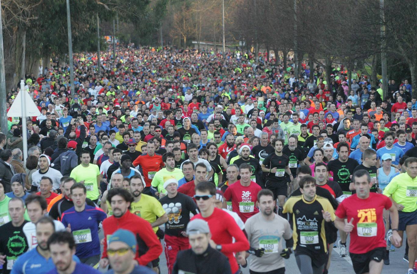 Borja García y Beatriz Álvarez ganan la San Silvestre de Gijón