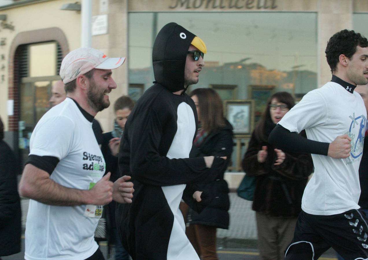 Borja García y Beatriz Álvarez ganan la San Silvestre de Gijón