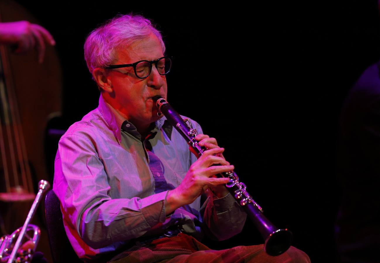 Woody Allen y su &#039;New Orleans Jazz Band&#039; encandilan a Badajoz