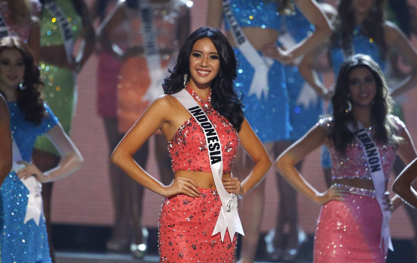 La colombiana Paulina Vega se corona Miss Universo