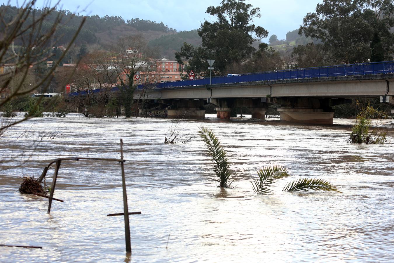 La amenazante desembocadura del río Nalón