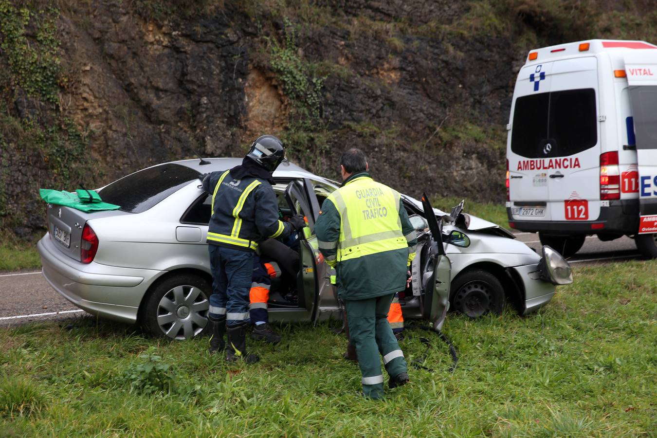 Espectacular accidente en Salas