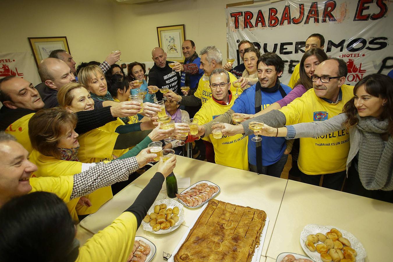 Los trabajadores del Hotel León anuncian el fin de su encierro