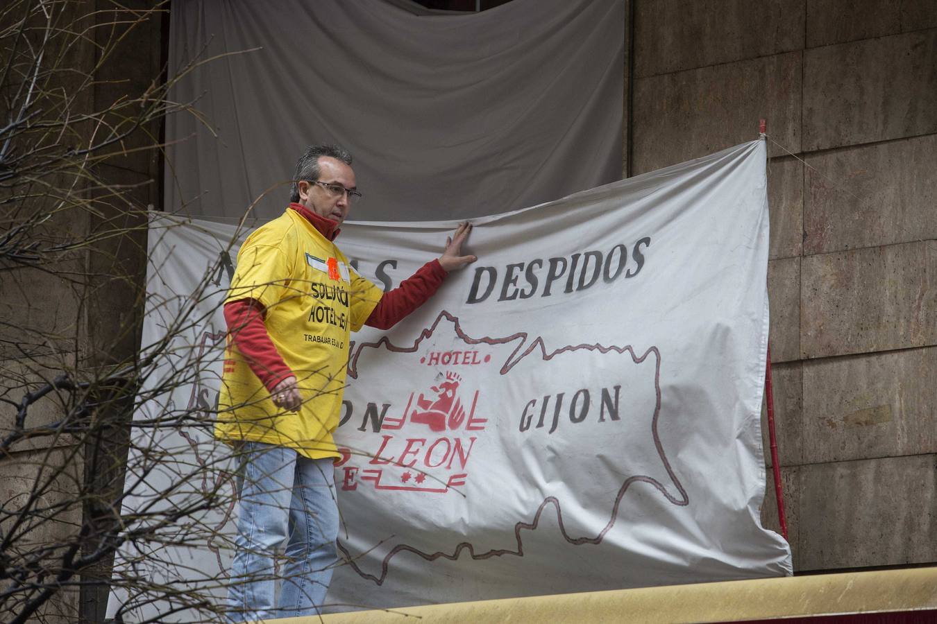 Los trabajadores del Hotel León anuncian el fin de su encierro