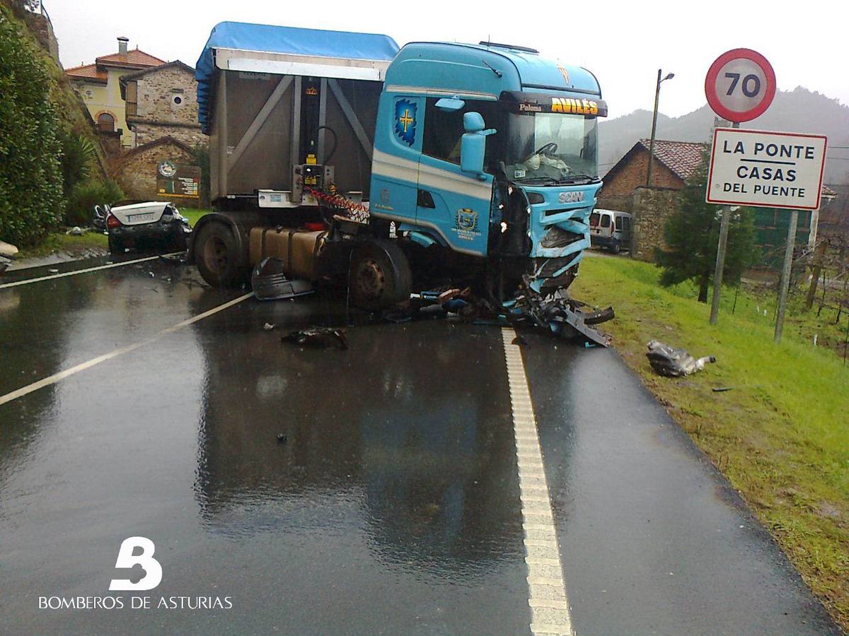 Dos muertos en sendos accidentes en el Occidente de Asturias