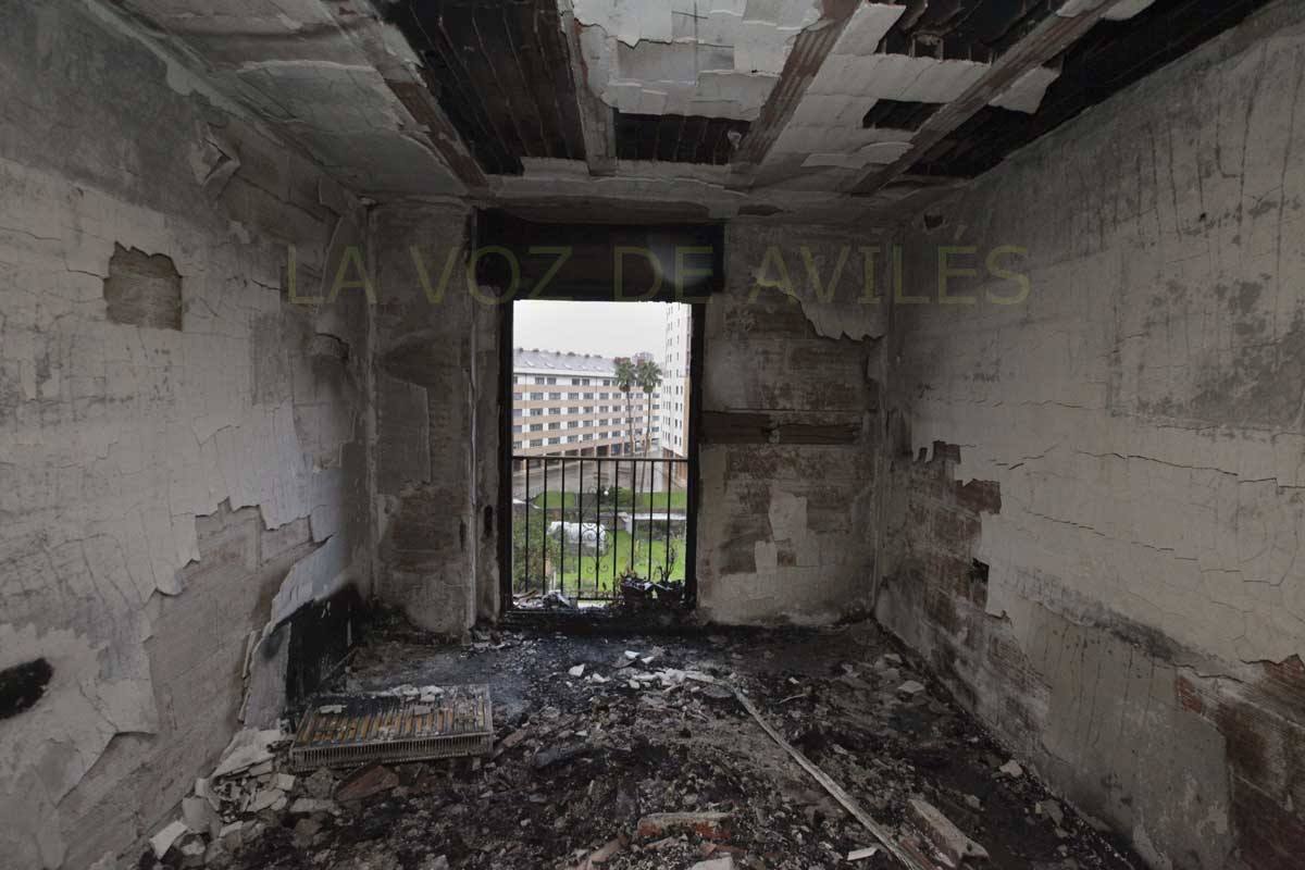 El fuego calcina una vivienda en Puerta de la Villa