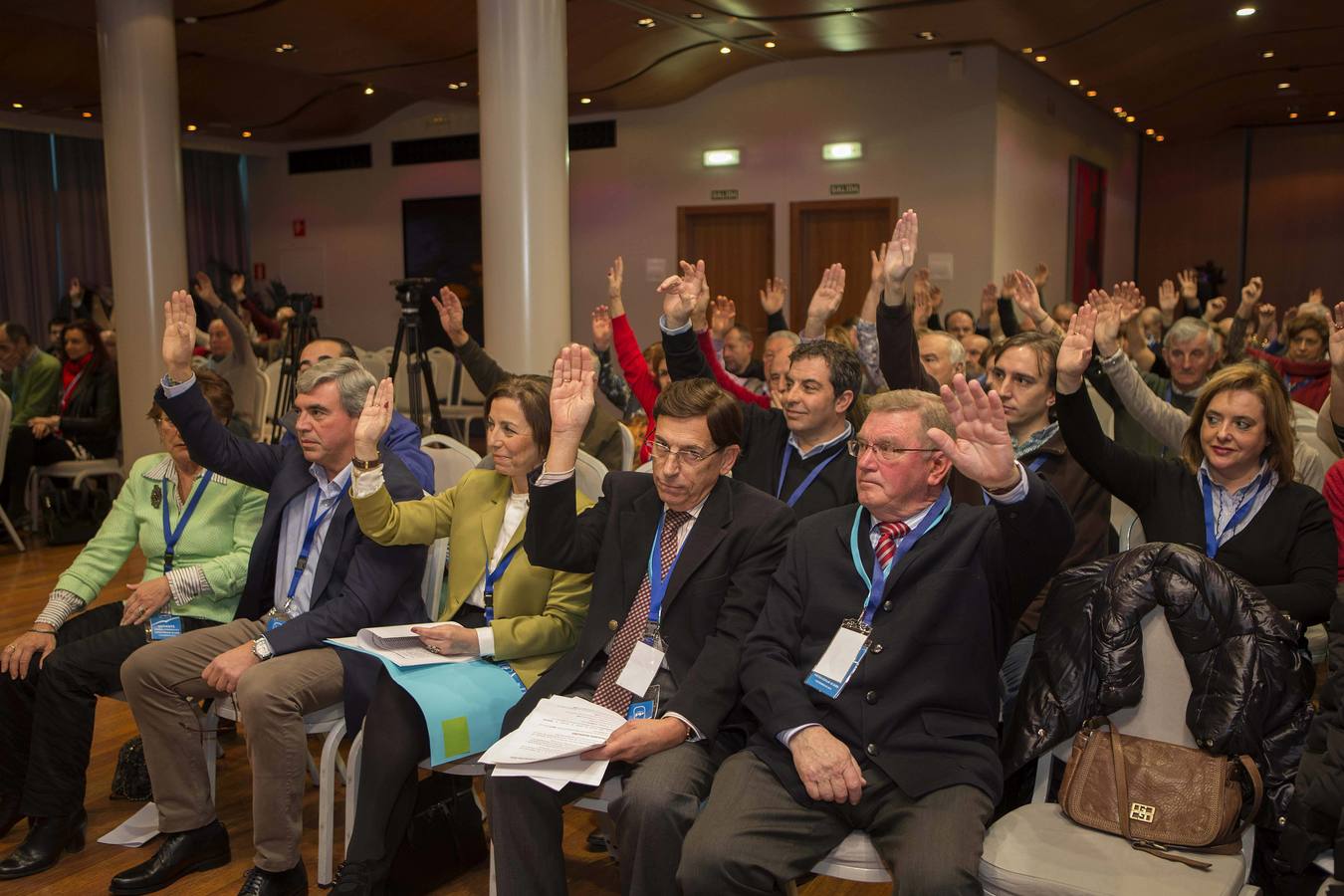 Congreso extraordinario del PP gijonés