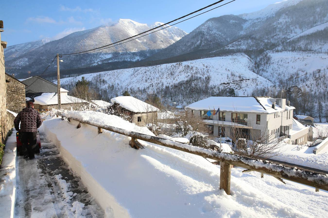 Así quedó Degaña tras las nevadas