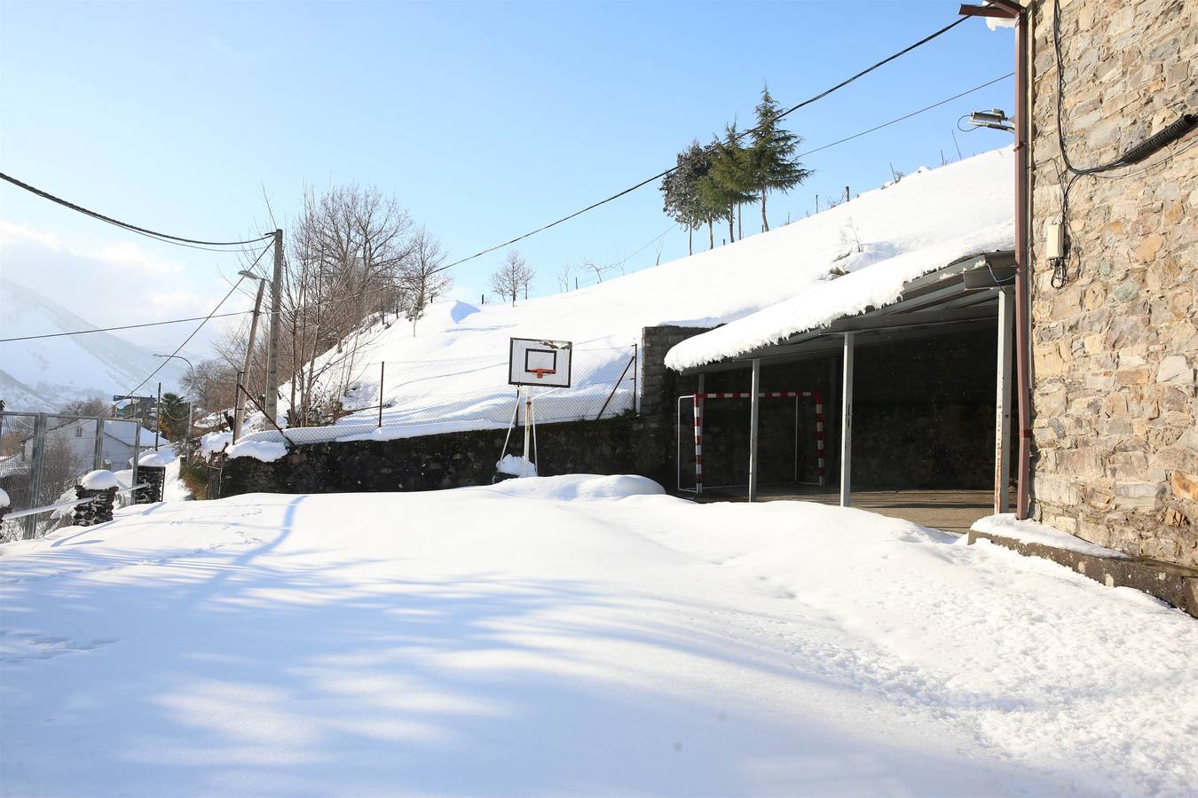Así quedó Degaña tras las nevadas