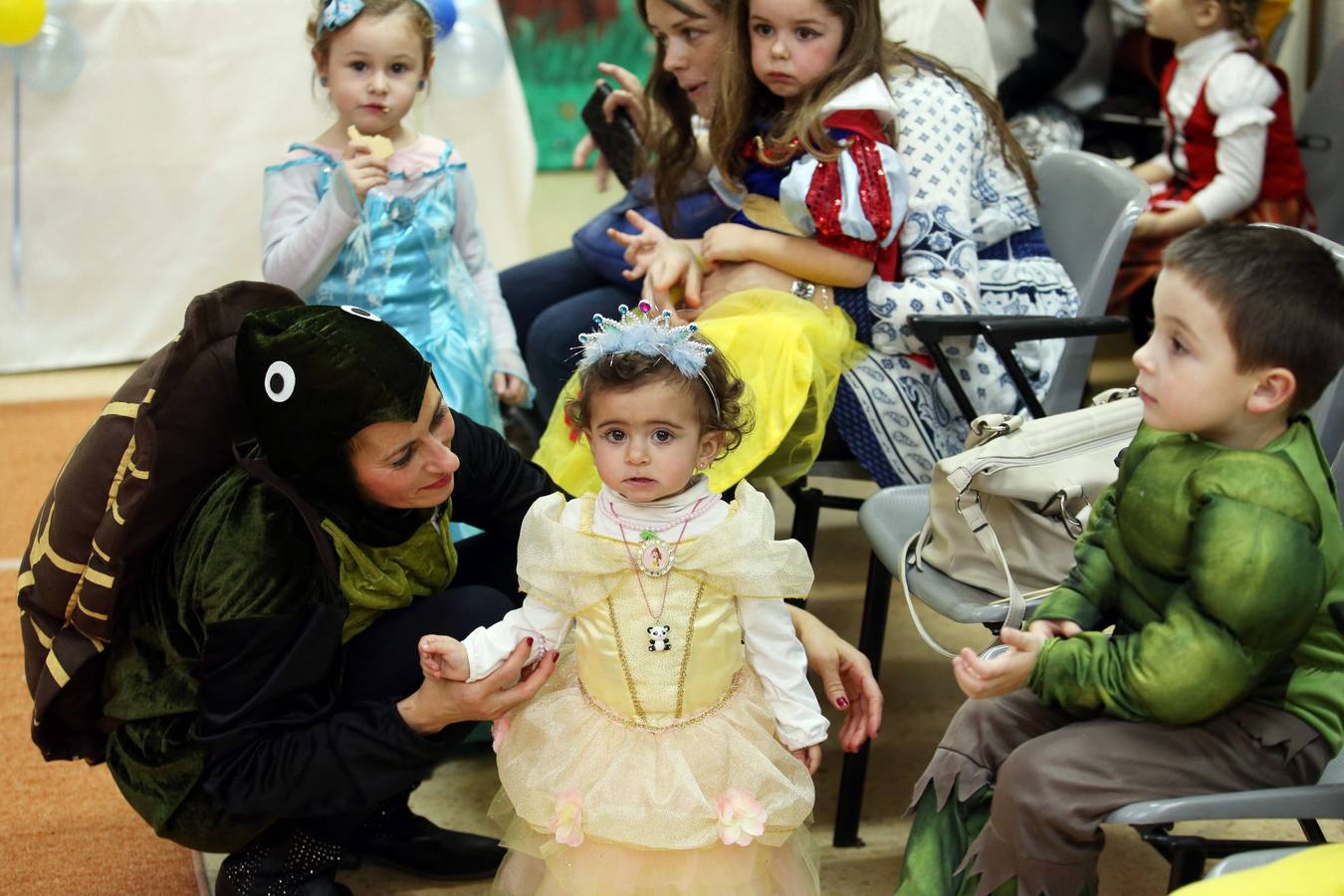 Juegos por Don Carnal en el Antroxu de Oviedo