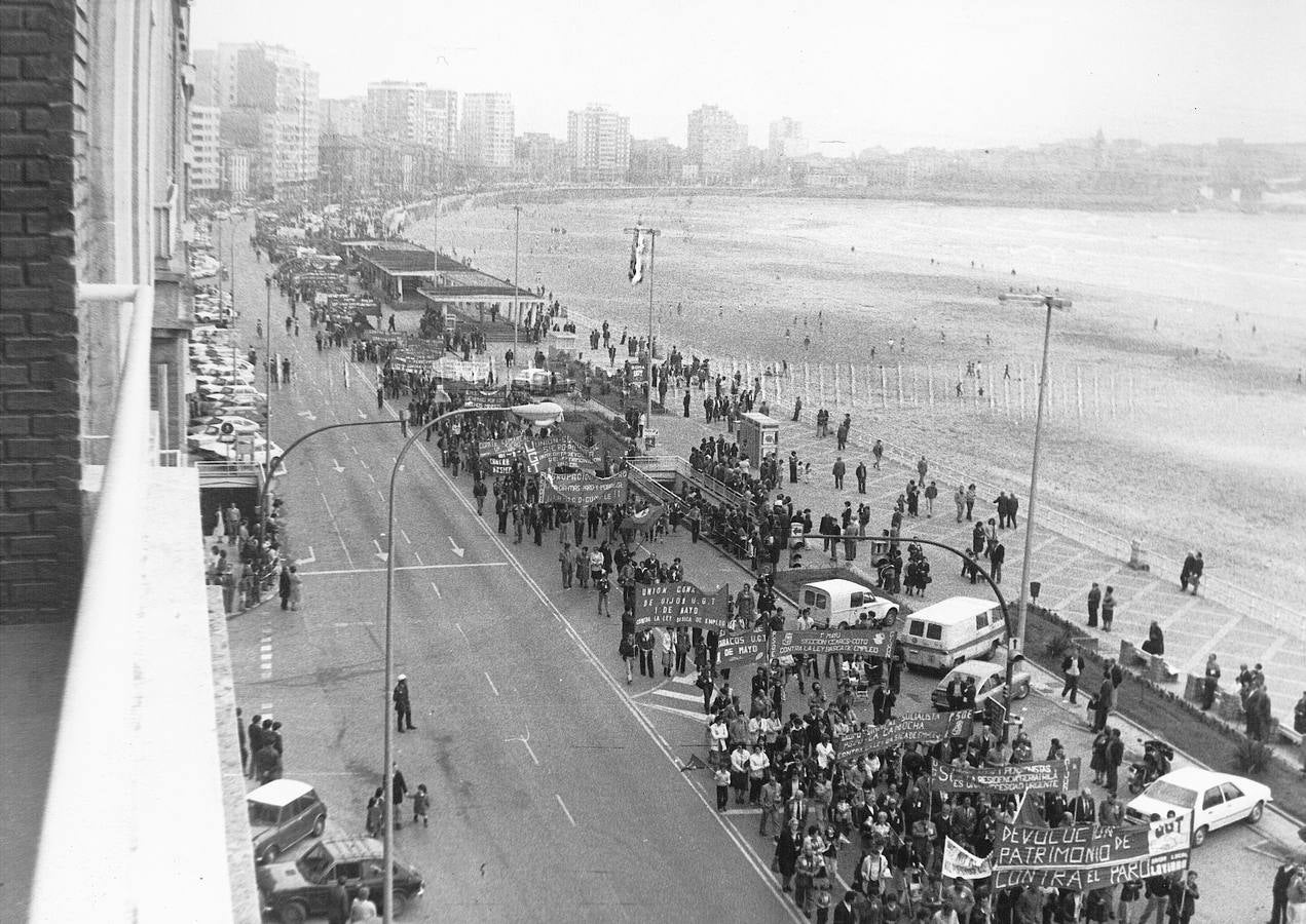 La Historia a través del Muro