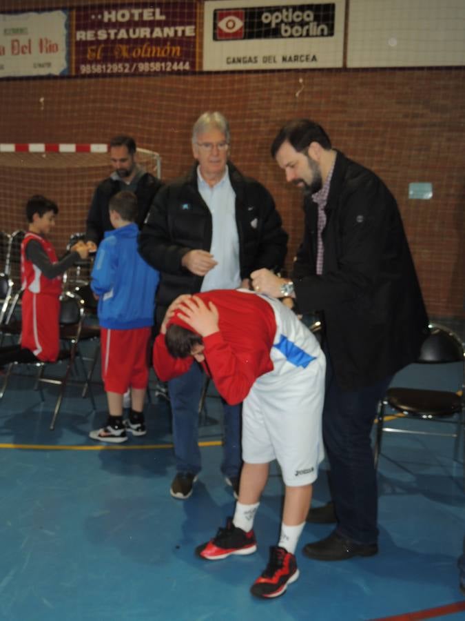 Baloncesto solidario en Cangas