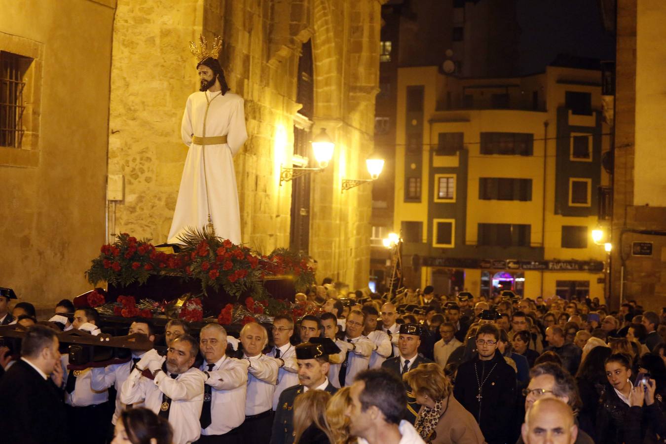 Procesión a la Universidad