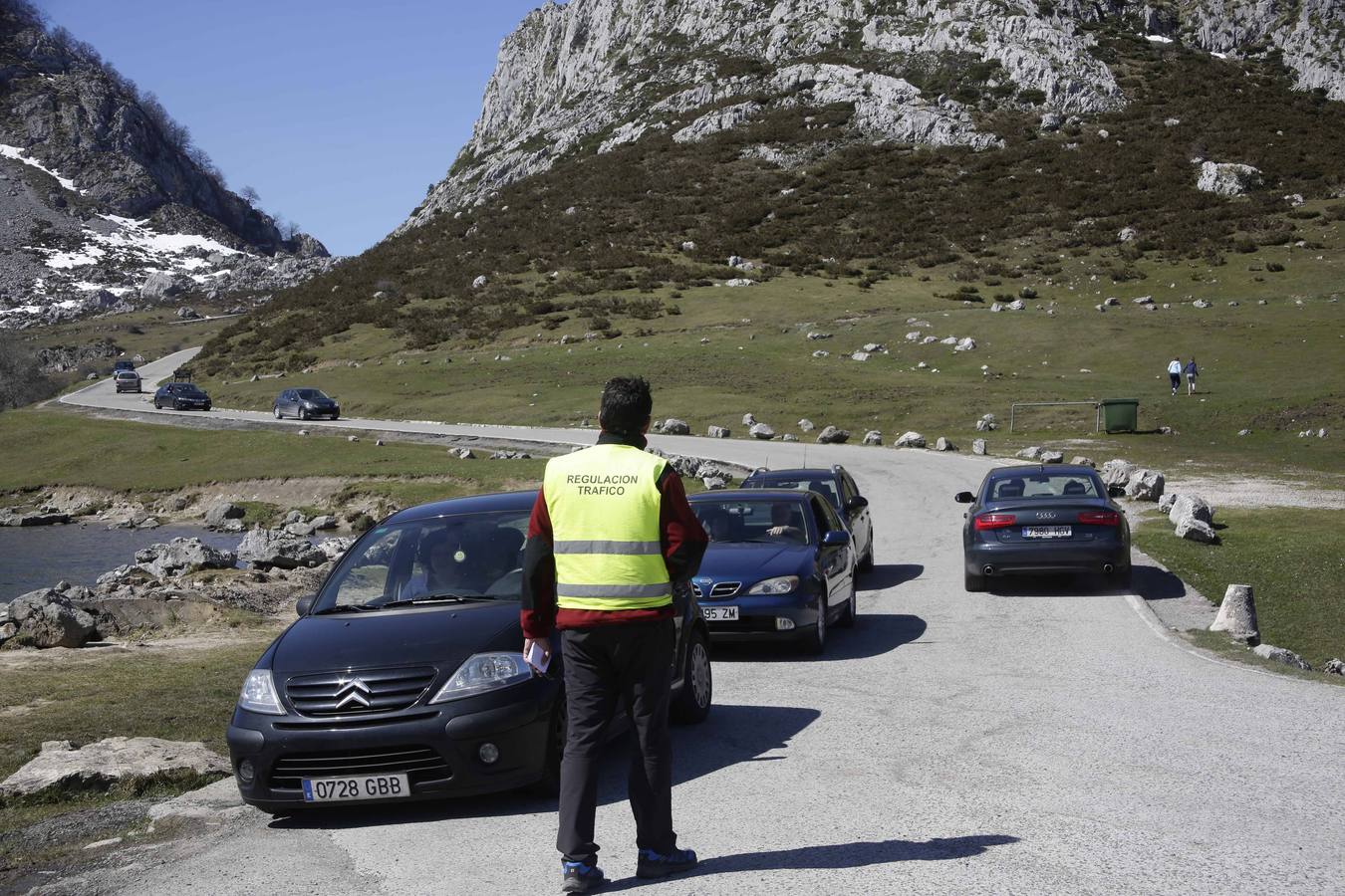 Así está la carretera de subida a los Lagos