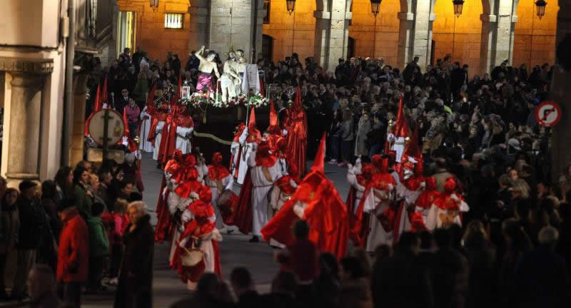 Procesión de San Pedro en Avilés