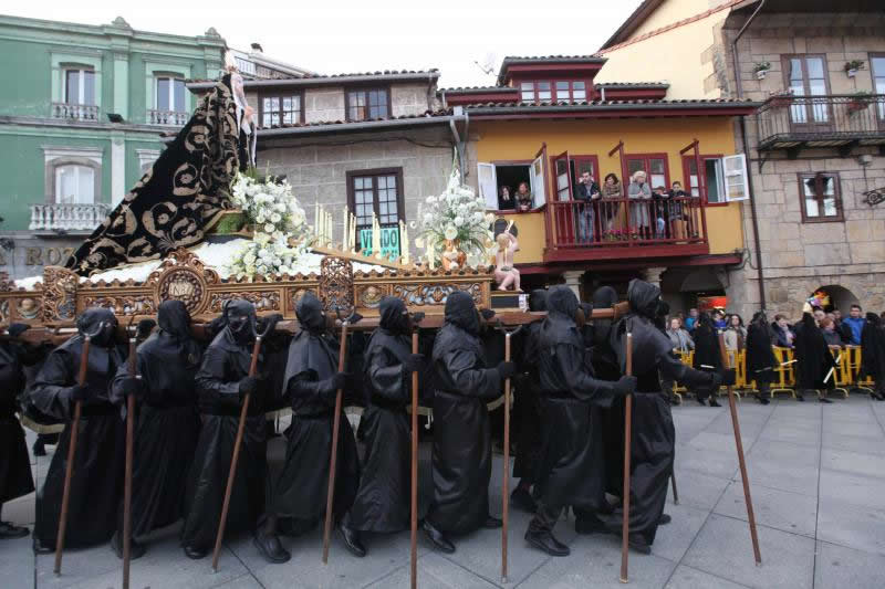 Procesión del Santo Encuentro en Avilés