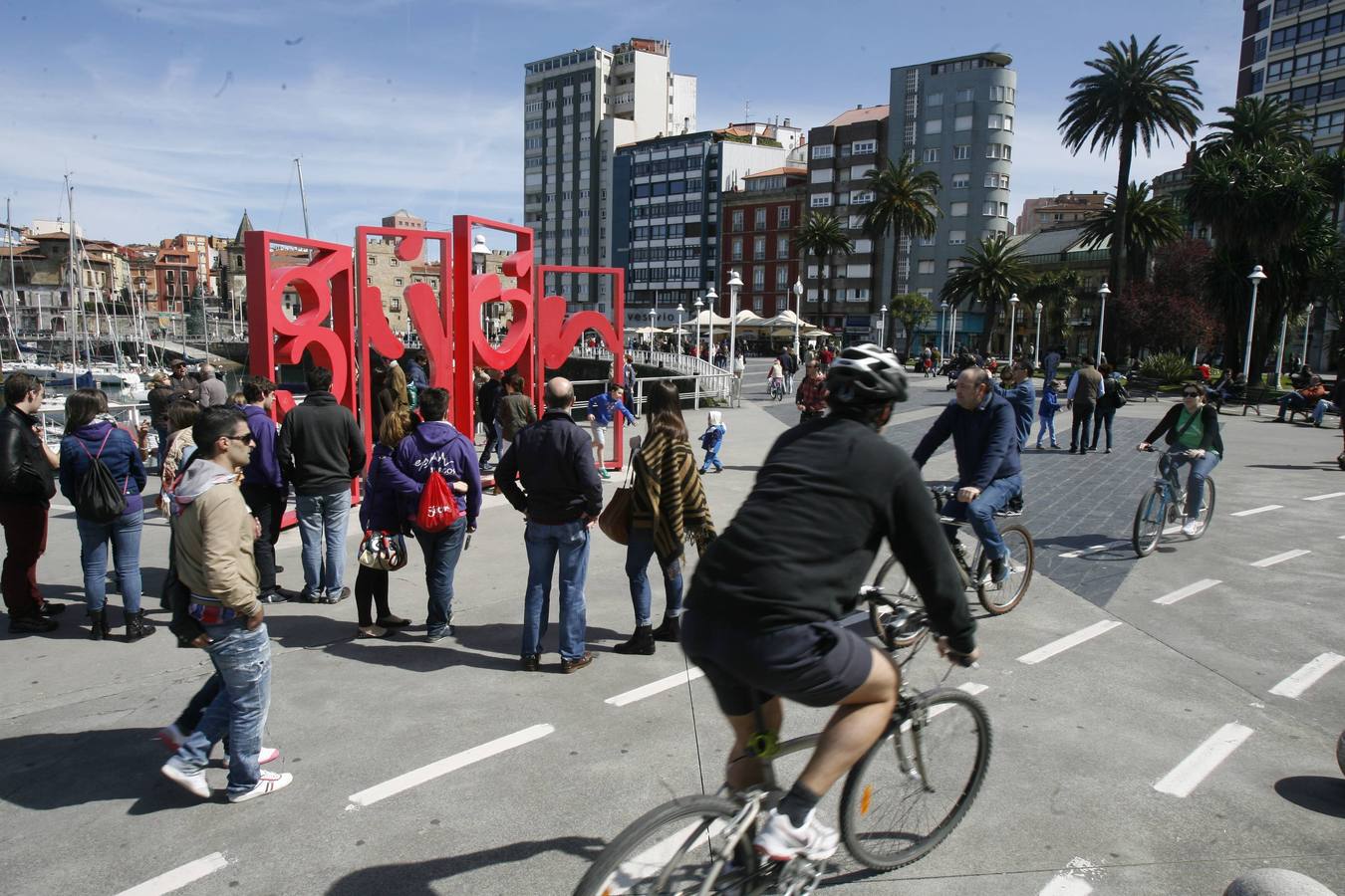 Asturias se llena de visitantes en Semana Santa