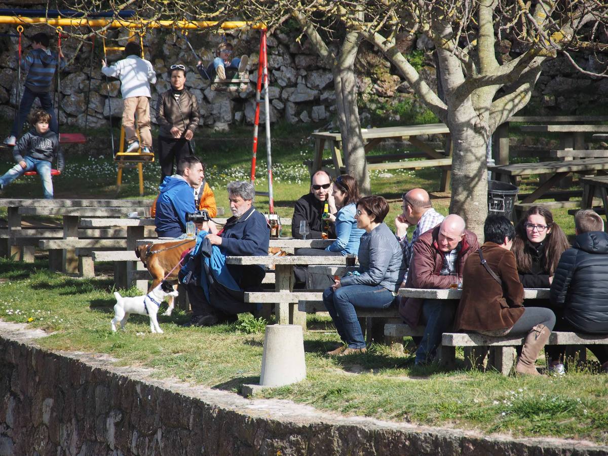 Asturias se llena de visitantes en Semana Santa