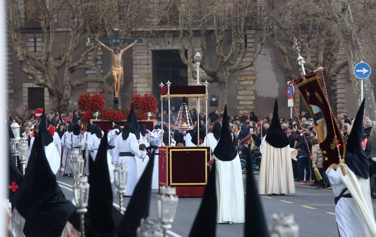 Procesión del Vía Crucis, en Gijón