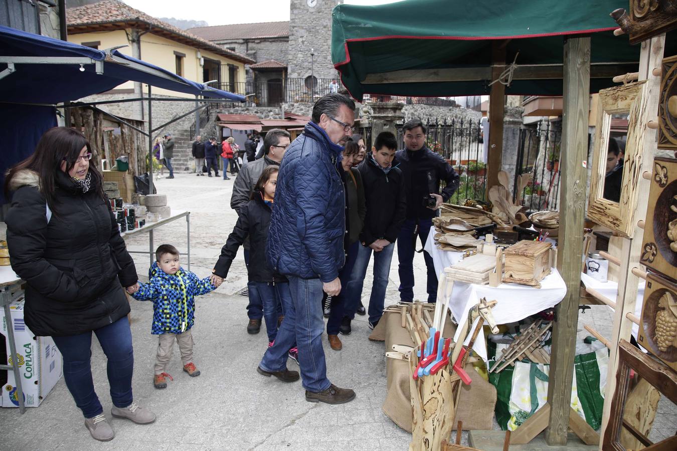 Sobrefoz celebra el Mercáu del Trasiegu