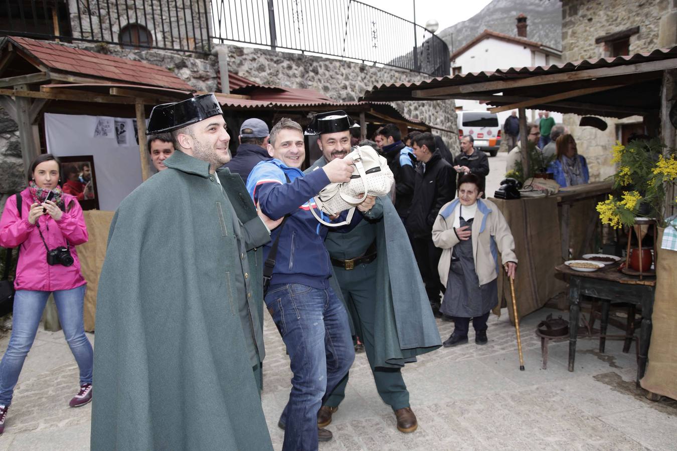 Sobrefoz celebra el Mercáu del Trasiegu