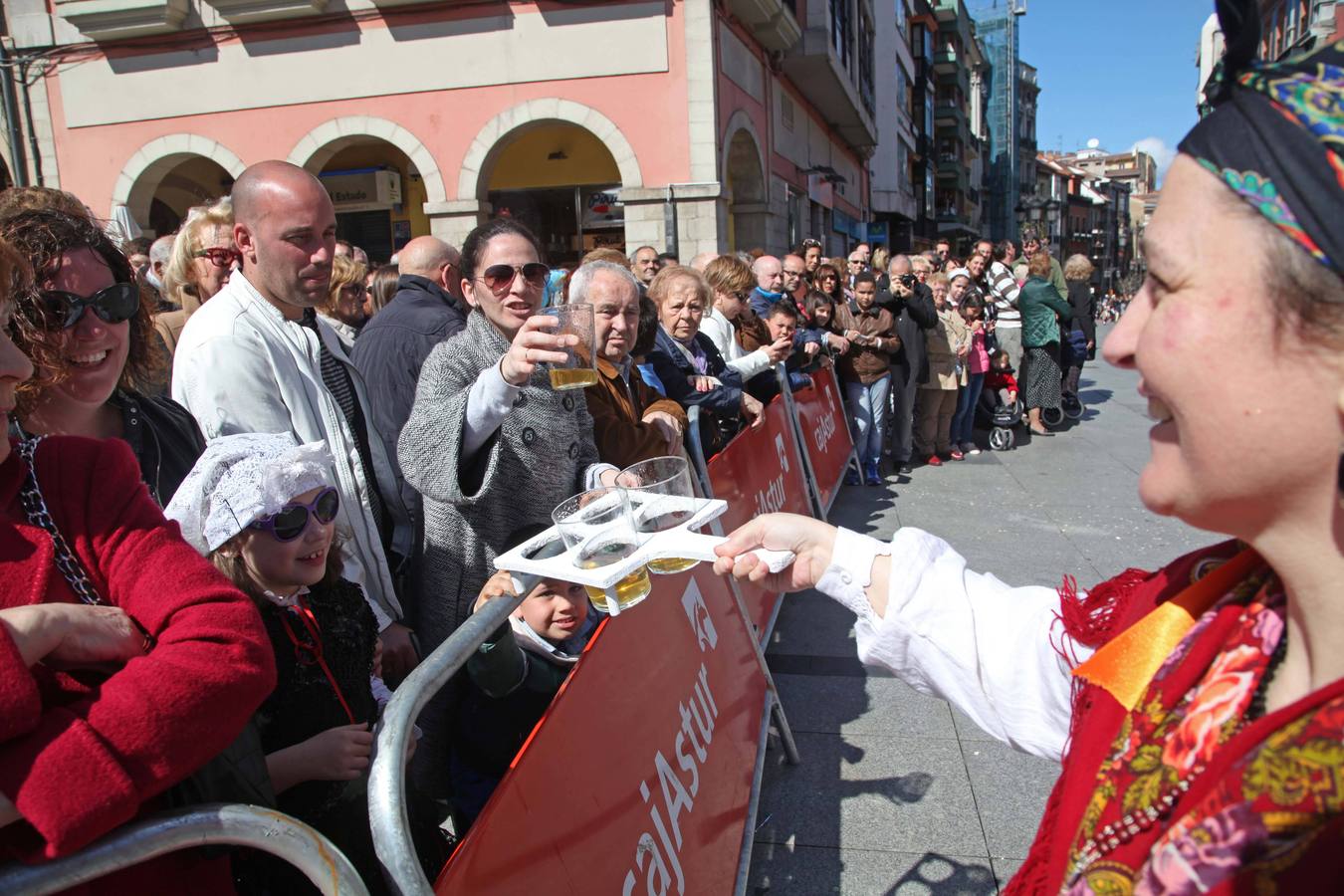 Avilés se vuelca con El Bollo