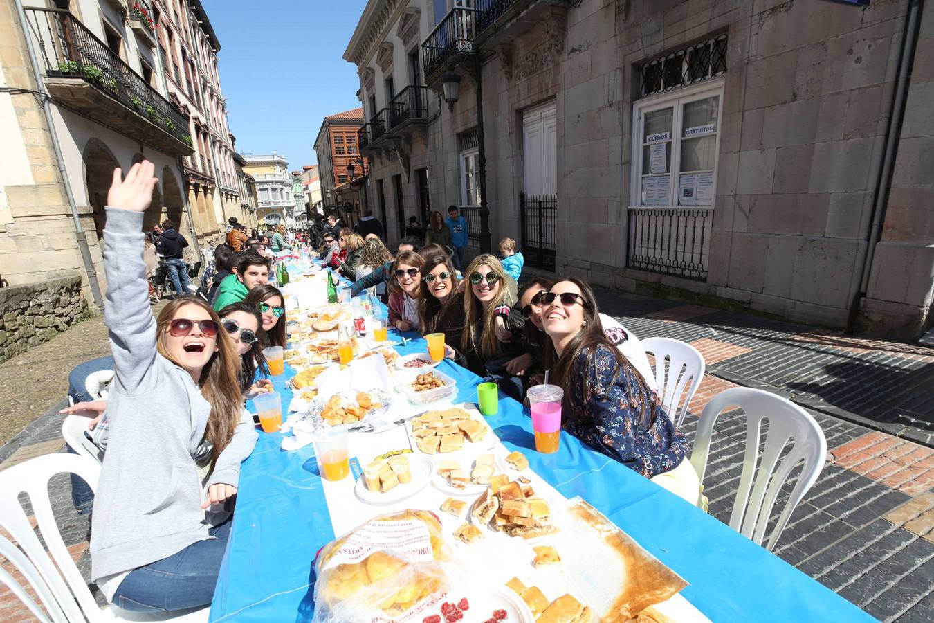 Avilés come en la calle