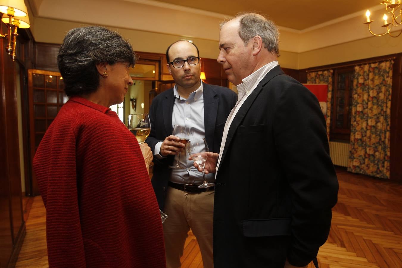 EL COMERCIO presenta su oferta editorial en Asturias